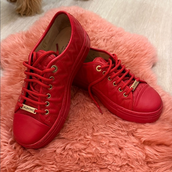 Valentino Vibrant Red Lace-Up Shoes - Picture 2 of 5